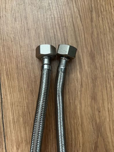Kitchen sink pipes