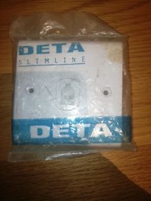 Deta rj11 1 gang phone socket