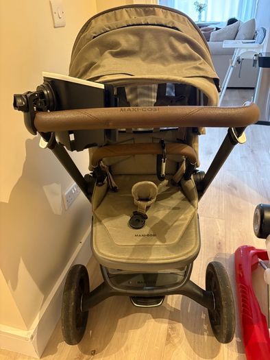 Maxi Cosi Travel System