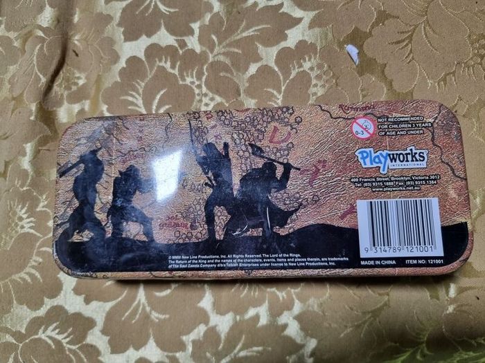 Lord of the Rings Return of the King tin pencilcase