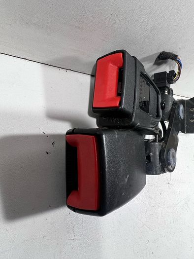 Audi A6 C7 2013 4g0857739a Rear Seat Belt Buckle A3l3b45g