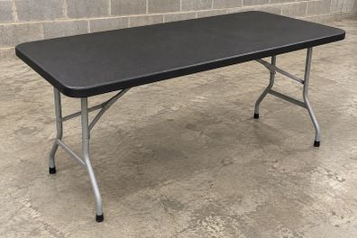 Trestle table