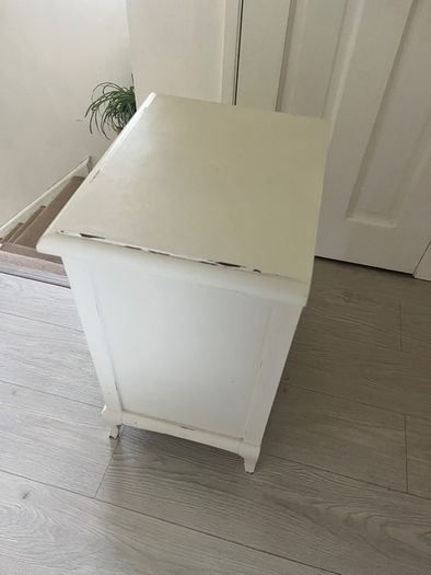 locker white/distressed/bohemia style
