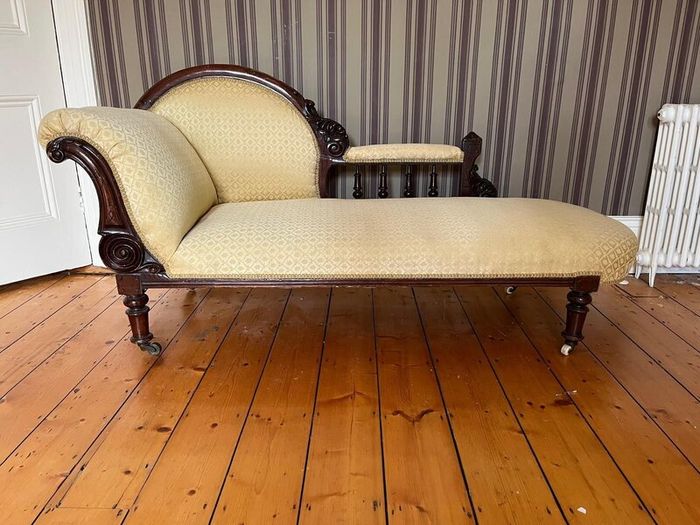 Chaise Longue