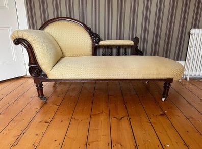 Chaise Longue