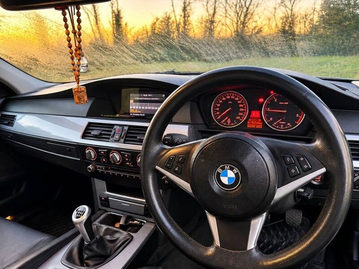 BMW 5-Series 2009