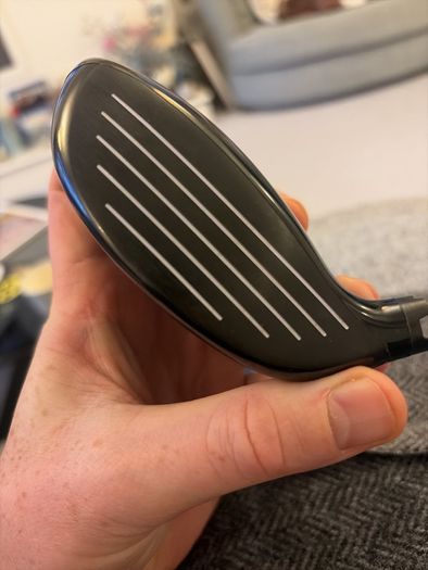 Titleist 13.5 degree TSR 3 wood head with headcover