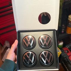 Volkswagen Floating Centre Caps