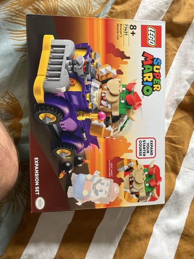 Lego super Mario Bowsers Car