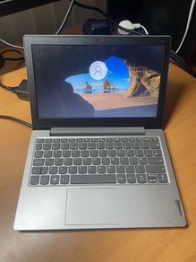 Lenovo Laptop 4gb 64gb storage w10