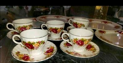 Wood and Son antique roses teaset