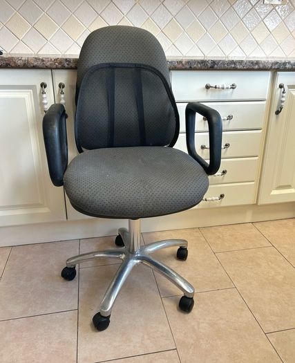 FREE desk chair