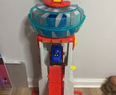 Paw patrol loop the loop tower