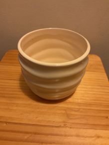 Small ceramic plant pot Brand New