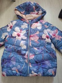 Girls jacket size 4-5 years
