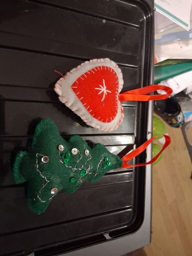 Handmade felt Christmas tree decorations - set of 3