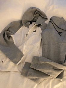 mens track suit Nike