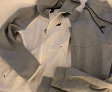 mens track suit Nike