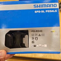 Shimano PD-R540 peddles and cleats