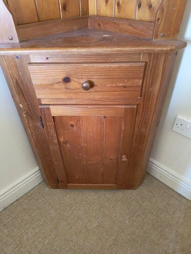 Pine Corner Dresser