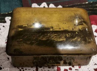 Antique Porcelain cigarette box