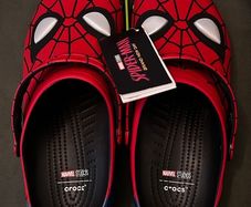 Spider-Man Brand New Day Crocs Mens UK 9