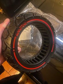 Electric scooter solid tyre
