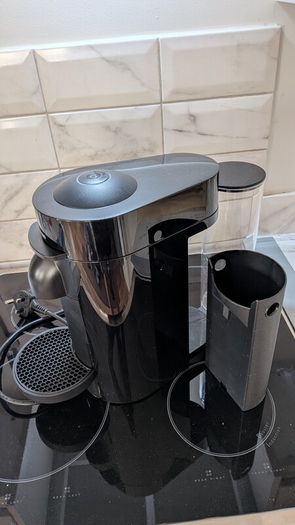 Nespresso Vertuo Plus coffee machine