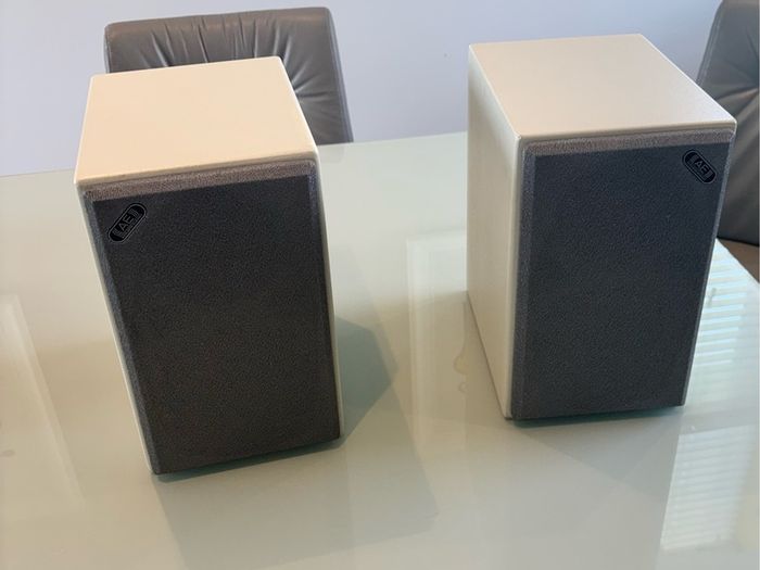 Acoustic Energy AE1
