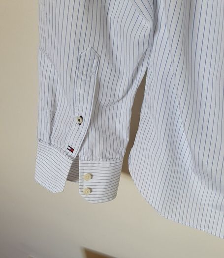 Tommy hilfiger 2007 long sleeve shirt size xxl white blue/pin pit to pit 25" like new