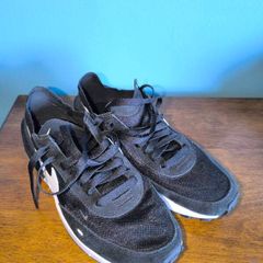runners Nike waffle one