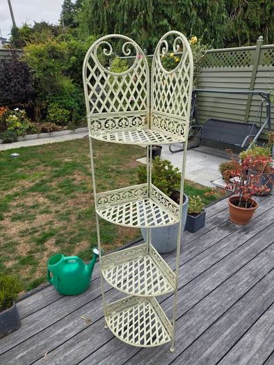 flower pot shelf