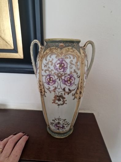 vintage decorative Vases