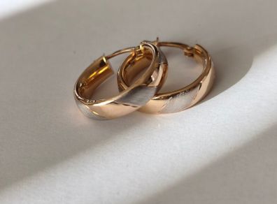 14k / ct Gold Earrings, two tone gold