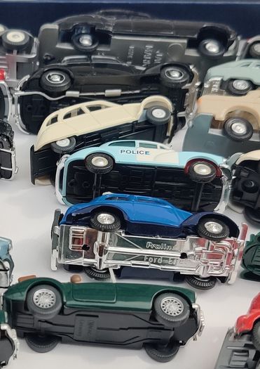 24 Vintage Car models: Wiking, Norev, Praline