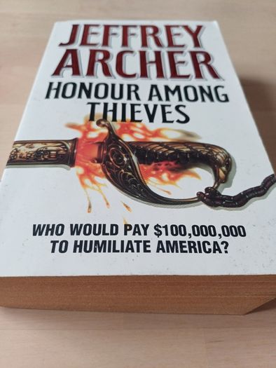 Honour Among Thieves by Jeffery Archer (Thriller Mystery Paperback 1994)