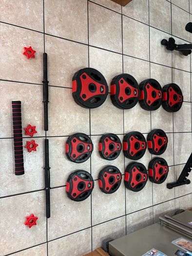 Nice Gym Set, Multiangle Weight Bench + Adidas Dumbbell Weight Set!!