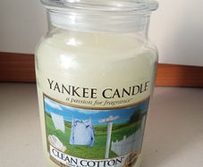 New Yankee Clean Cotton Large Candle