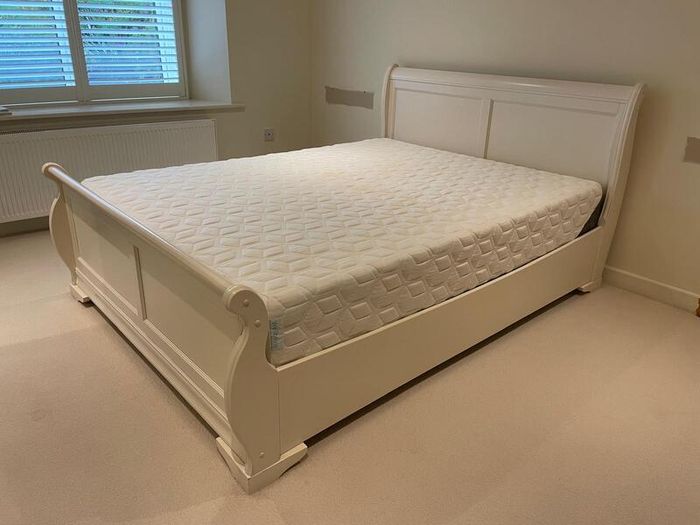 Sleigh bed and mattress