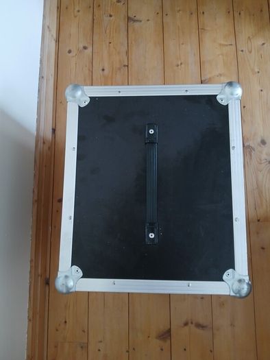 Fishmann Loudbox amp and fitted Thon Flight case