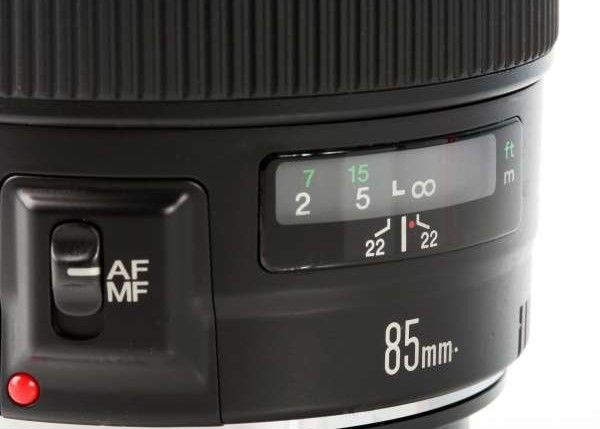 Canon EF 85mm f/1.8 USM Lens - Brand New
