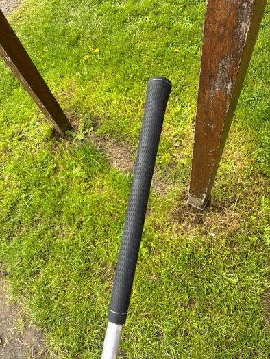Taylormade 3 hybrid reg shaft adjustable