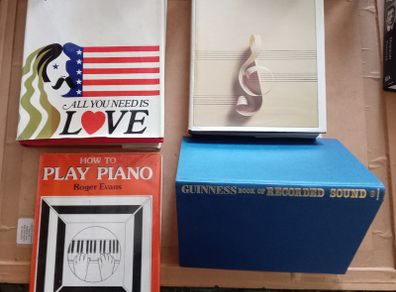 Joblot Various Vintage Music & Music Sheet Books (3 photos)