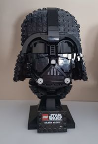 LEGO Star Wars Helmet - Darth Vader [75304]
