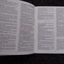 Stanley Gibbons Guides - How To Identify Stamps - 1979 Image 3