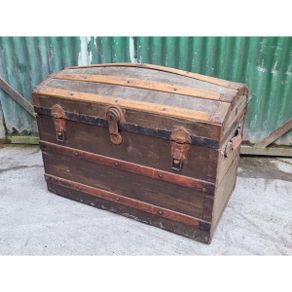 Wooden Chest KAS721