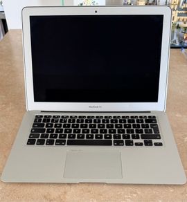 MacBook Air 13-inch (2017)