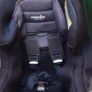 baby's car seat Image 3