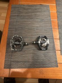 pedals