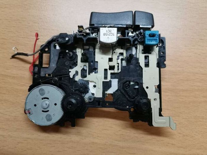Sanyo TRC-1148 Cassette Player Walkman Recorder